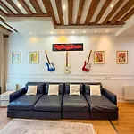 68 - The Rolling Stones Flat